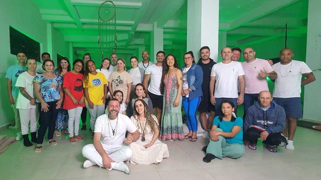 Fundado em julho de 2021 em Treze de Maio, Santa Catarina, o Instituto MEE promove consciência humana pelo xamanismo universalista.